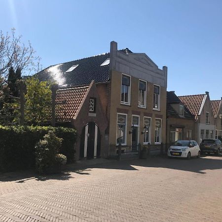 B&B Logeren Bij De Burgemeester Stad aan 't Haringvliet エクステリア 写真